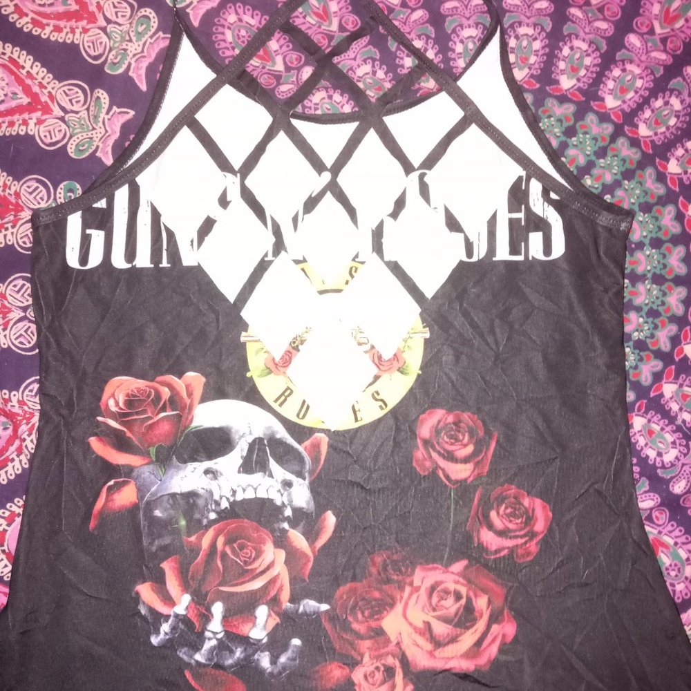 Medium Guns & Roses - Picture 2 of 2